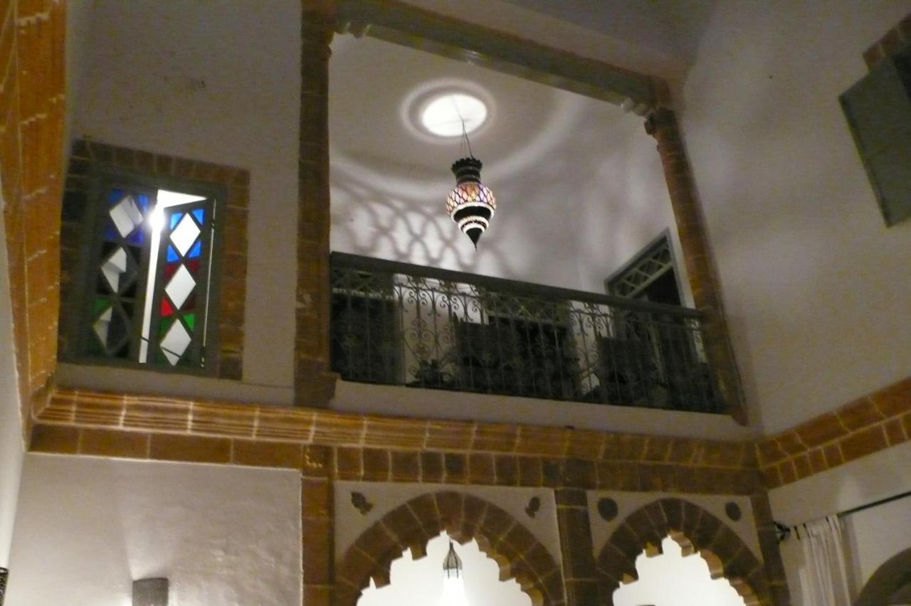 Riad Le Consulat - Private Riad For Family & Group, Breakfast Included, Skala Ес-Сувейра Екстер'єр фото